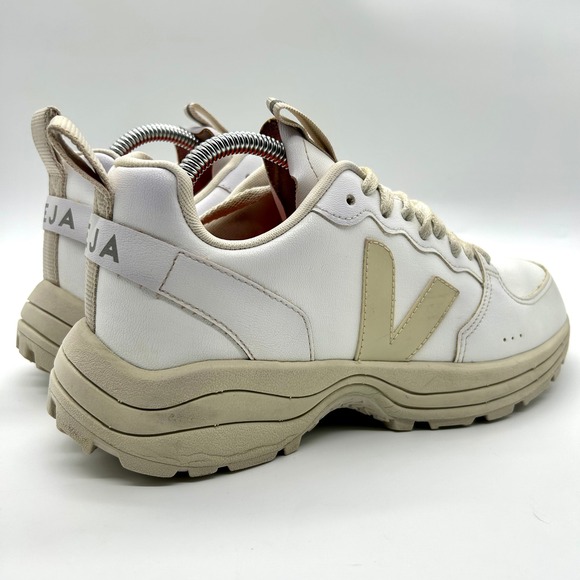 VEJA Venturi Leather Sneakers Womens US 9 EU 40 White Beige Athletic Shoes - Picture 5 of 9
